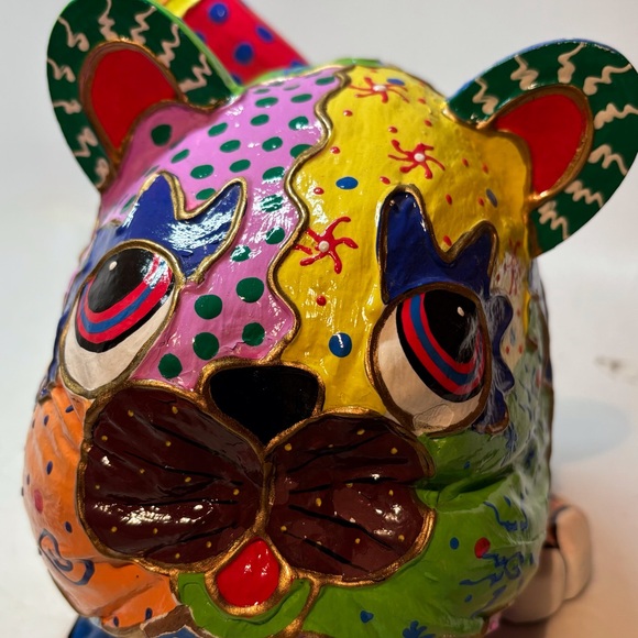 Mexican Style Art Painted Coconut Shell Cat Figurine Multi-Color 9.5”x7”x7” LLF - Picture 5 of 5